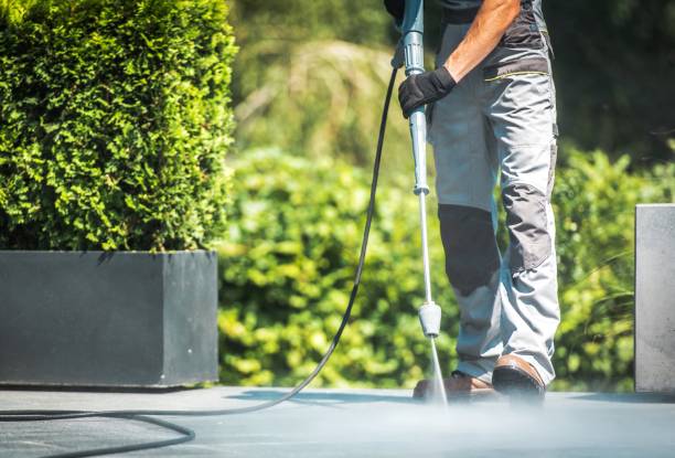 Best Oil Spill Cleanup  in Crookston, MN