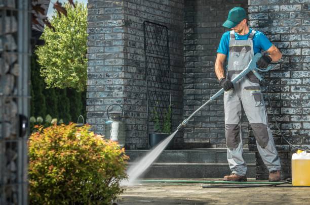 Best Concrete Sealing  in Crookston, MN